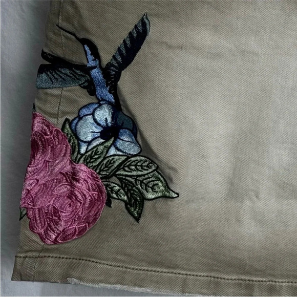 Men’s Homme Femme Embroidered shorts Size 30 - Picture 4 of 7